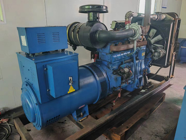 畜禽良种场100kW柴油发电机组使用多级机油有哪些优缺点？